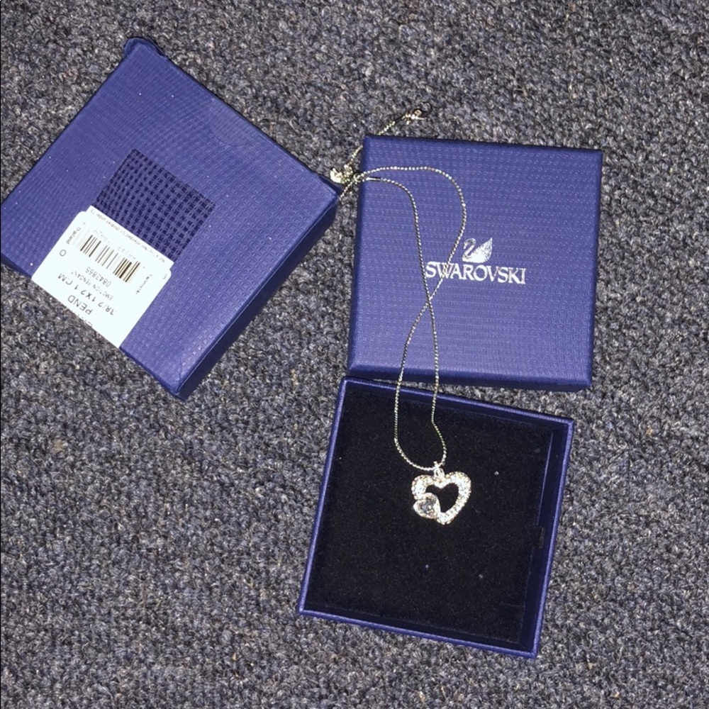 Swarovski heart necklace